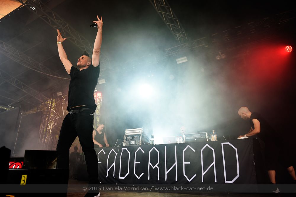 Faderhead