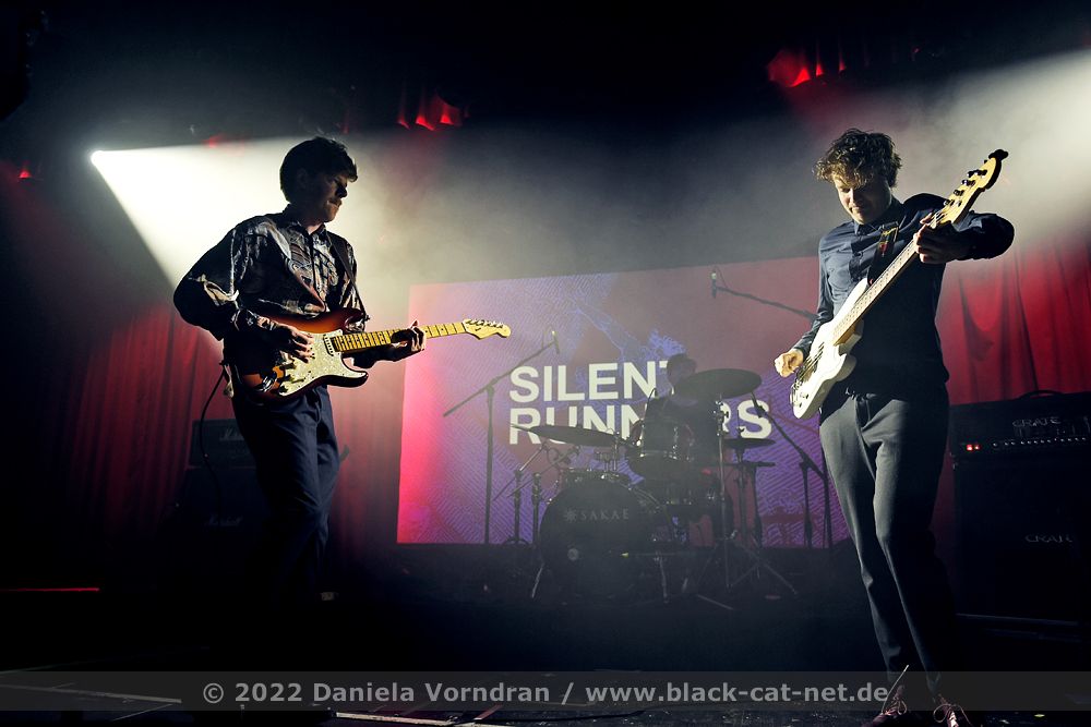Silent Runners